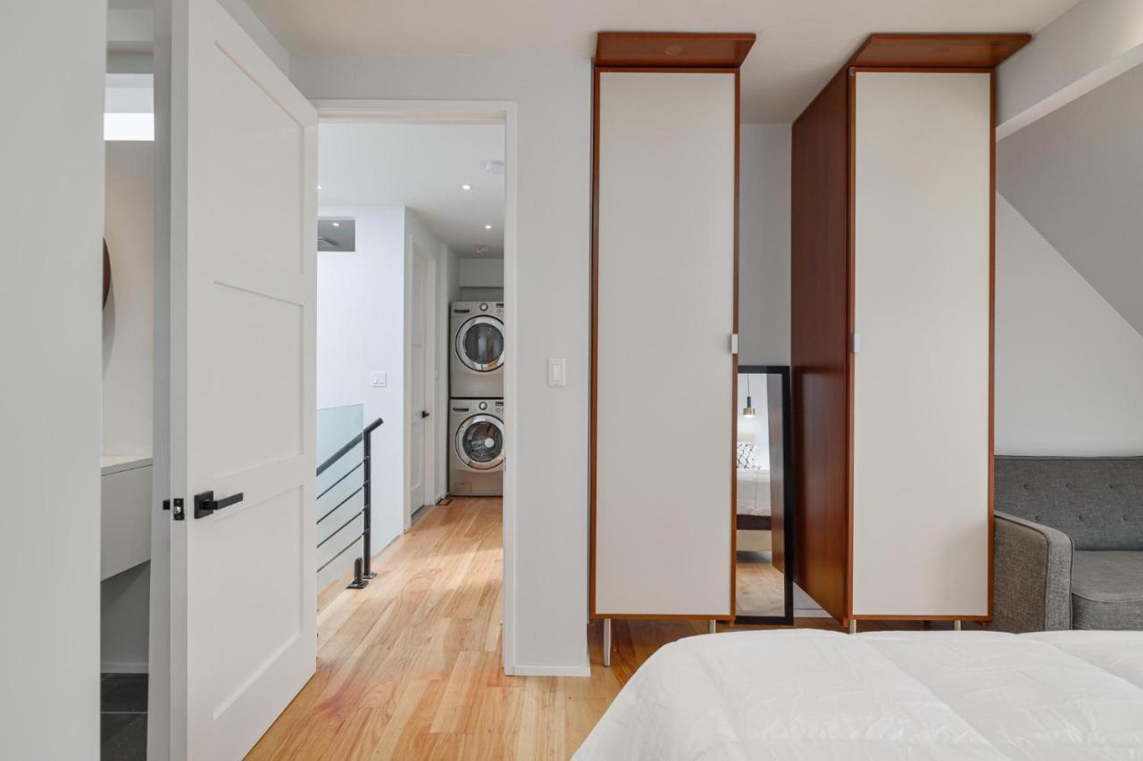 New Modern 1400 Sq Ft Coach House Near Everything Toronto Exterior foto